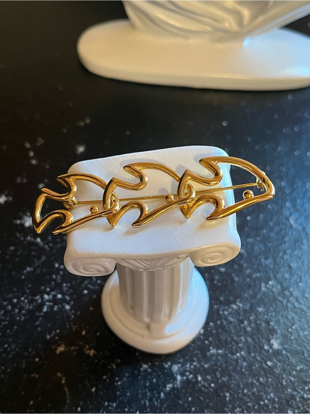 Vintage Gold-tone Abstract Modernist Bar Brooch